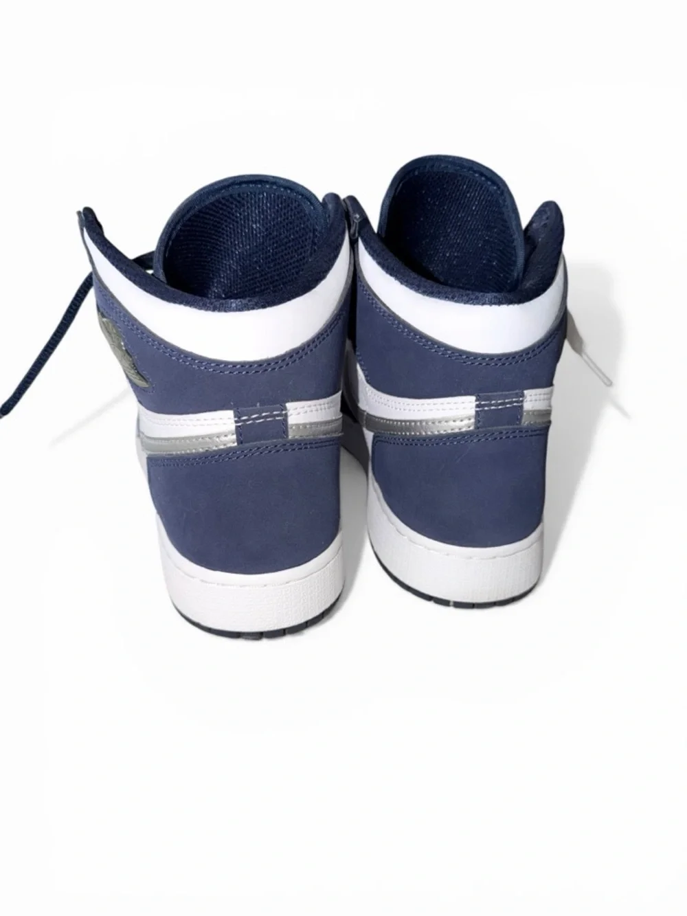 Jordan 1 Retro - Midnight Navy - Picture 3 of 6